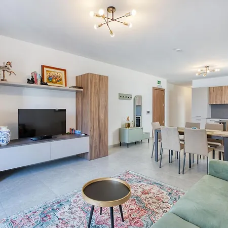 Appartement Central, Fully Equipped 2br In